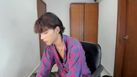 Darked online show from 03/25/26, 05:13