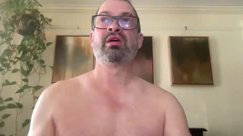 d4ddy858 online show from 11/19/25, 01:33