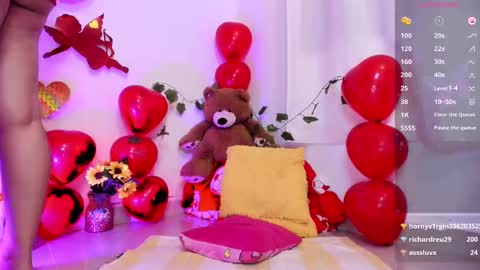 Anna modelo independiente online show from 02/14/25, 08:52