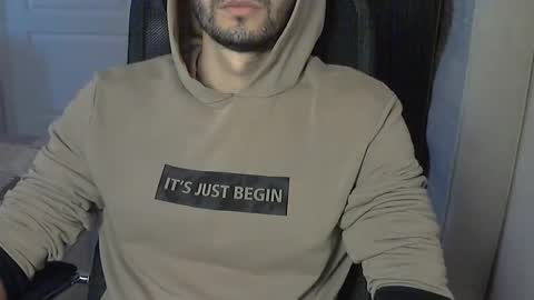 Dolce online show from 09/21/25, 08:27