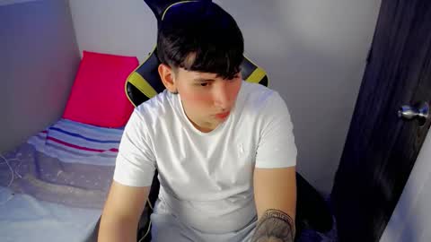 Snapshot of d_moneyy_ chatting on 02/22/26, 03:07 teddy online show from 02/22/26, 03:07