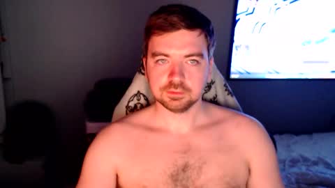 d_surman1994 online show from 10/10/25, 11:48