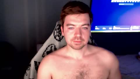 d_surman1994 online show from 11/30/25, 05:39