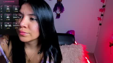 Ailyn  online show from 01/24/25, 03:43