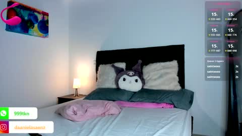 Daniela Saenz online show from 01/12/25, 03:28