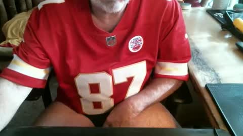 dabaatendae online show from 12/21/25, 04:58