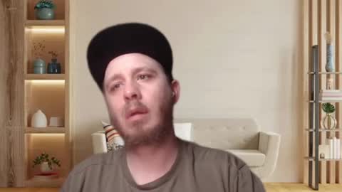 Snapshot of dabbydaddy25 chatting on 06/29/26, 02:40 dabbydaddy25 online show from 06/29/26, 02:40
