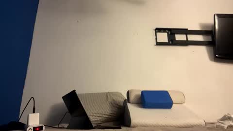 Jewbb online show from 02/17/26, 04:53