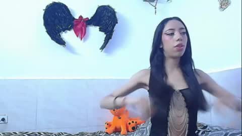 dabria_luxe online show from 06/30/26, 10:33