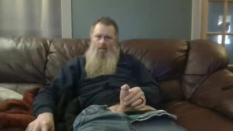 dachshund01 online show from 11/22/25, 08:52