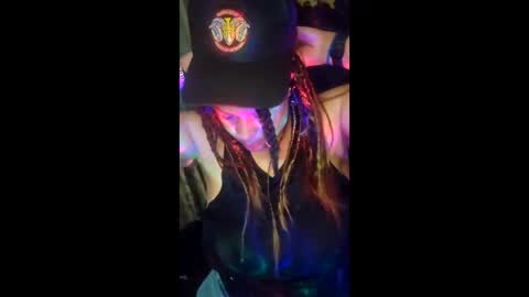 Daddett iS Wett online show from 12/29/24, 04:38