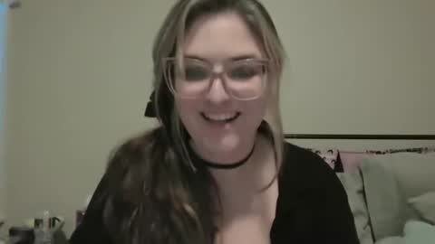 daddies_princesss online show from 01/11/26, 09:09