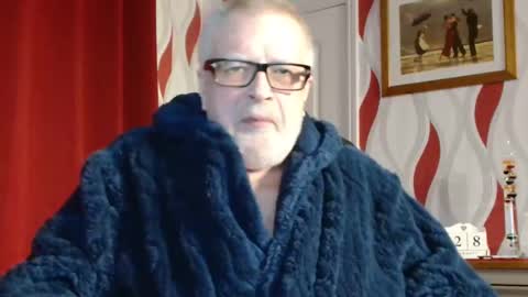 Snapshot of daddiescockforyou chatting on 01/28/25, 09:29 Brian ... online show from 01/28/25, 09:29