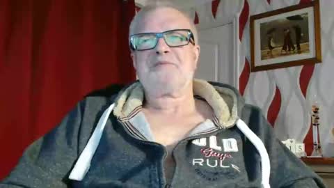 Brian ... online show from 04/15/26, 07:58