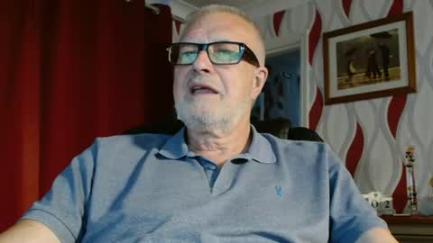 Snapshot of daddiescockforyou chatting on 07/02/26, 08:15 Brian ... online show from 07/02/26, 08:15