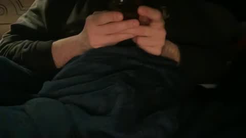 Snapshot of daddnextdoor chatting on 03/10/25, 03:01 daddnextdoor online show from 03/10/25, 03:01