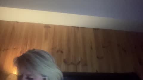 Snapshot of daddyandcunt chatting on 12/23/24, 10:21 married couple smoking sucking and partying online show from 12/23/24, 10:21