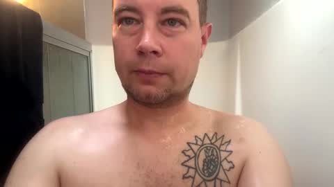 DaddyCam33 online show from 10/05/25, 05:00