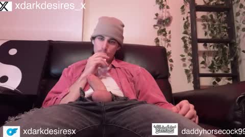 daddyhorsecock99 online show from 02/05/25, 05:41