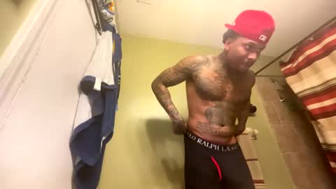 sexy tatted king bbc online show from 10/20/25, 04:46