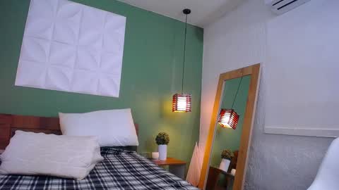 Valen online show from 01/04/25, 04:54