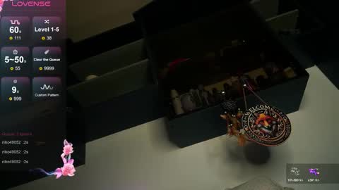 Snapshot of daddyslittleslutfox chatting on 09/20/25, 12:55 daddyslittleslutfox online show from 09/20/25, 12:55