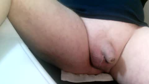 Snapshot of daddysmalls_55 chatting on 12/06/24, 12:56 daddysmalls online show from 12/06/24, 12:56