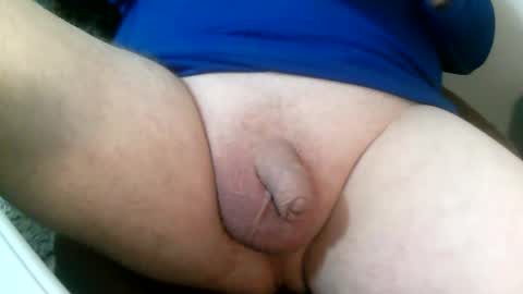 Snapshot of daddysmalls_55 chatting on 01/06/25, 10:26 daddysmalls online show from 01/06/25, 10:26