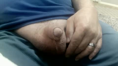 Snapshot of daddysmalls_55 chatting on 02/11/25, 07:05 daddysmalls online show from 02/11/25, 07:05