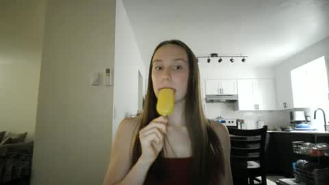 Snapshot of daddysssgoodgirl chatting on 09/26/25, 05:33 daddys good girl online show from 09/26/25, 05:33