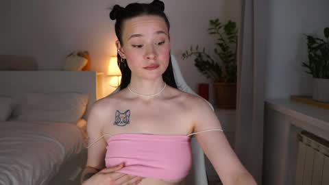 Snapshot of daddystrouble chatting on 12/13/24, 01:26 Daddys Trouble online show from 12/13/24, 01:26