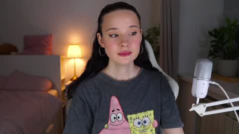 Snapshot of daddystrouble chatting on 01/14/25, 02:19 Daddys Trouble online show from 01/14/25, 02:19