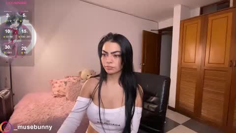 Sophie online show from 09/22/25, 01:18