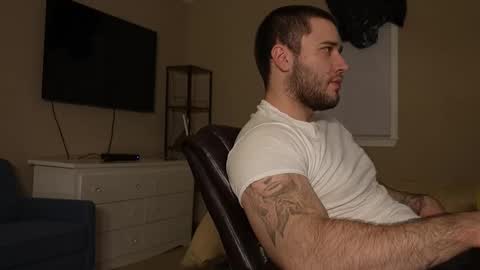 Snapshot of daddywassuppp4 chatting on 10/23/25, 05:51 Jon online show from 10/23/25, 05:51