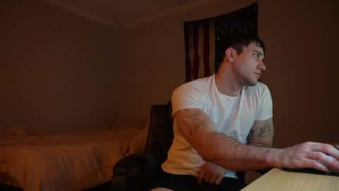 Snapshot of daddywassuppp4 chatting on 04/12/26, 07:13 Jon online show from 04/12/26, 07:13