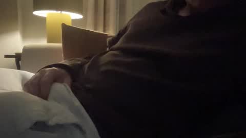 Snapshot of daddyxlaf chatting on 11/18/25, 09:41 alphaa1ex online show from 11/18/25, 09:41