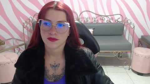 Snapshot of daffne_evans chatting on 11/13/25, 08:08 daffne evans online show from 11/13/25, 08:08