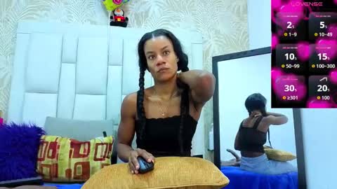 daffnelewis online show from 03/24/26, 11:15