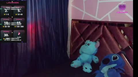 Snapshot of dafna_and_chriss chatting on 06/27/26, 01:10 dafna lorens online show from 06/27/26, 01:10