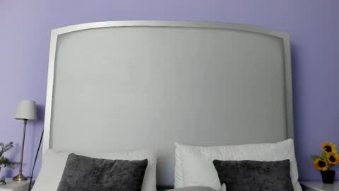 Snapshot of dafne_bss chatting on 11/19/25, 05:18 dafne_bss online show from 11/19/25, 05:18