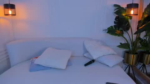 Snapshot of dafne_hillss chatting on 10/01/25, 12:38 dafne_hillss online show from 10/01/25, 12:38