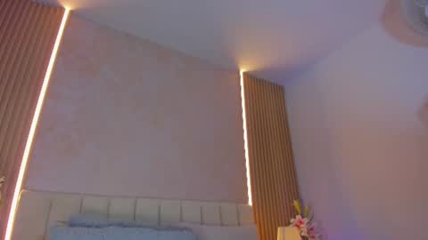 Snapshot of dafnecox chatting on 06/17/26, 11:01 dafnecox online show from 06/17/26, 11:01