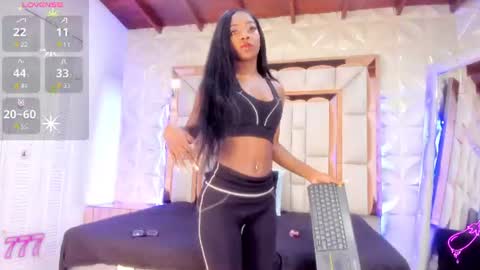 Snapshot of dafnee_adams chatting on 06/22/26, 12:46 Dafnee online show from 06/22/26, 12:46