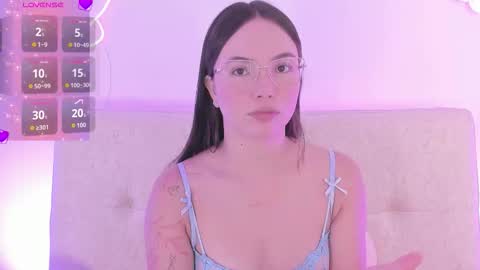 Dafne  online show from 03/25/26, 12:33