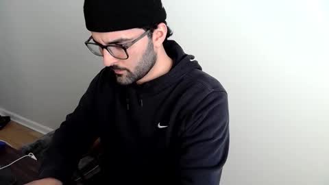 Snapshot of dagreekgod88 chatting on 01/19/26, 03:38 DaGreekGod online show from 01/19/26, 03:38