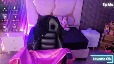 dahia  online show from 07/15/26, 03:34