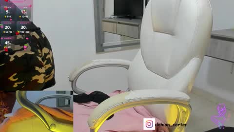 Dahian  online show from 02/20/26, 10:38