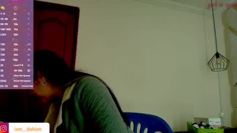 Dahiana  online show from 04/30/26, 12:22