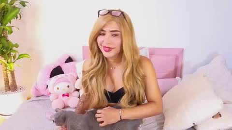 Dahiana online show from 03/19/26, 06:12