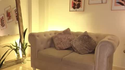 Dahiann Walcott online show from 03/03/26, 05:30